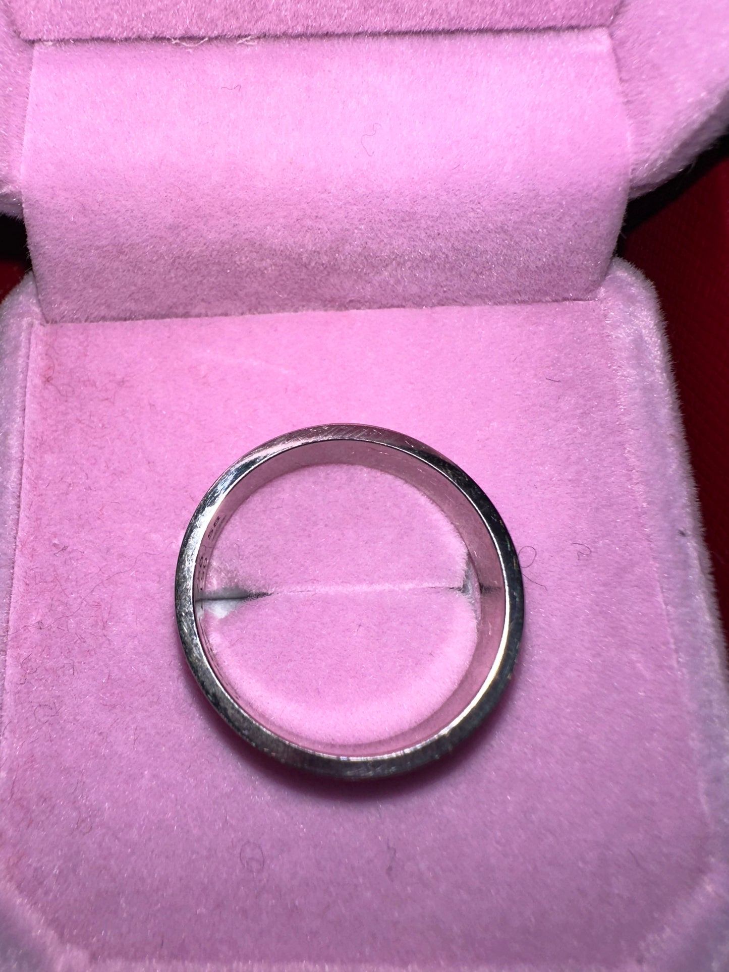 Cartier pre-owned