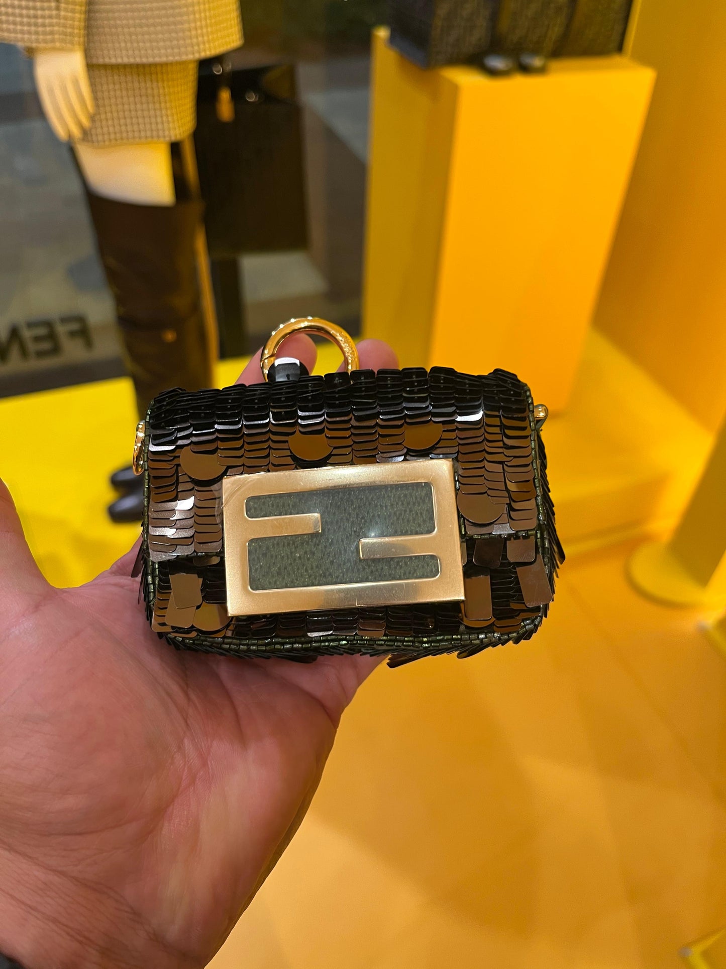 Fendi baguette nano green sequin new