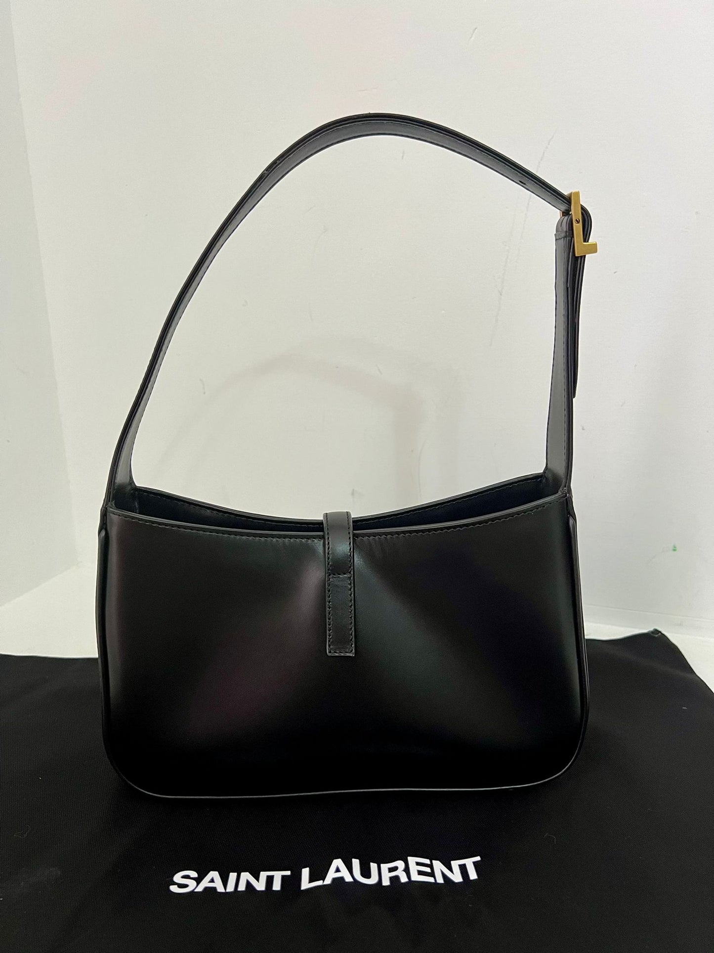 Ysl Saint Laurent Hobo 5 a 7 black