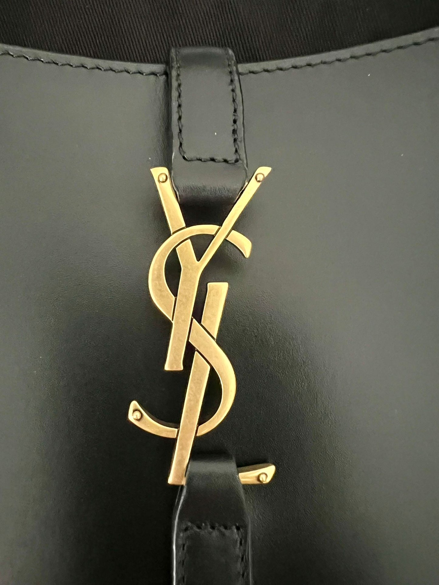 Ysl Saint Laurent Hobo 5 a 7 black