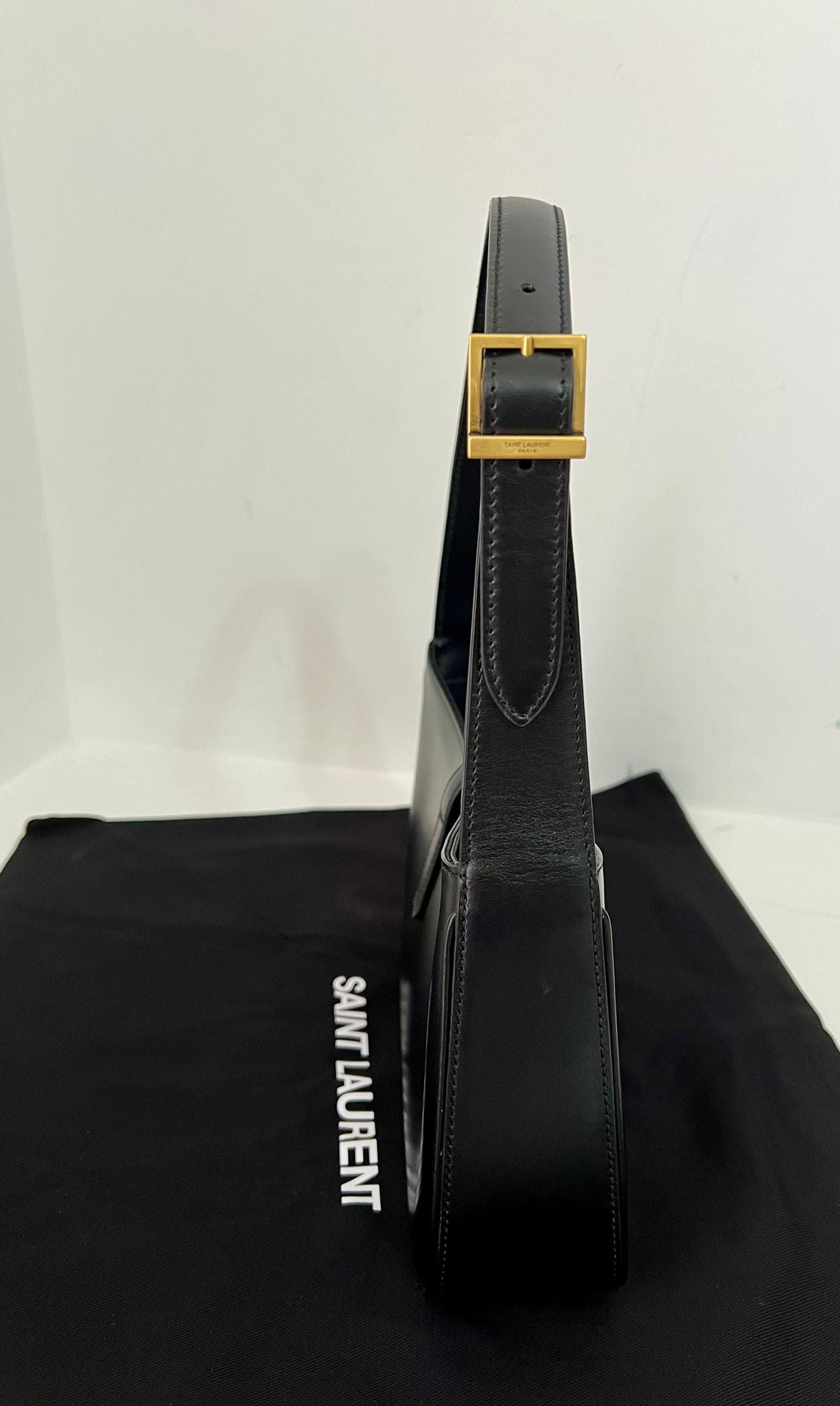 Ysl Saint Laurent Hobo 5 a 7 black