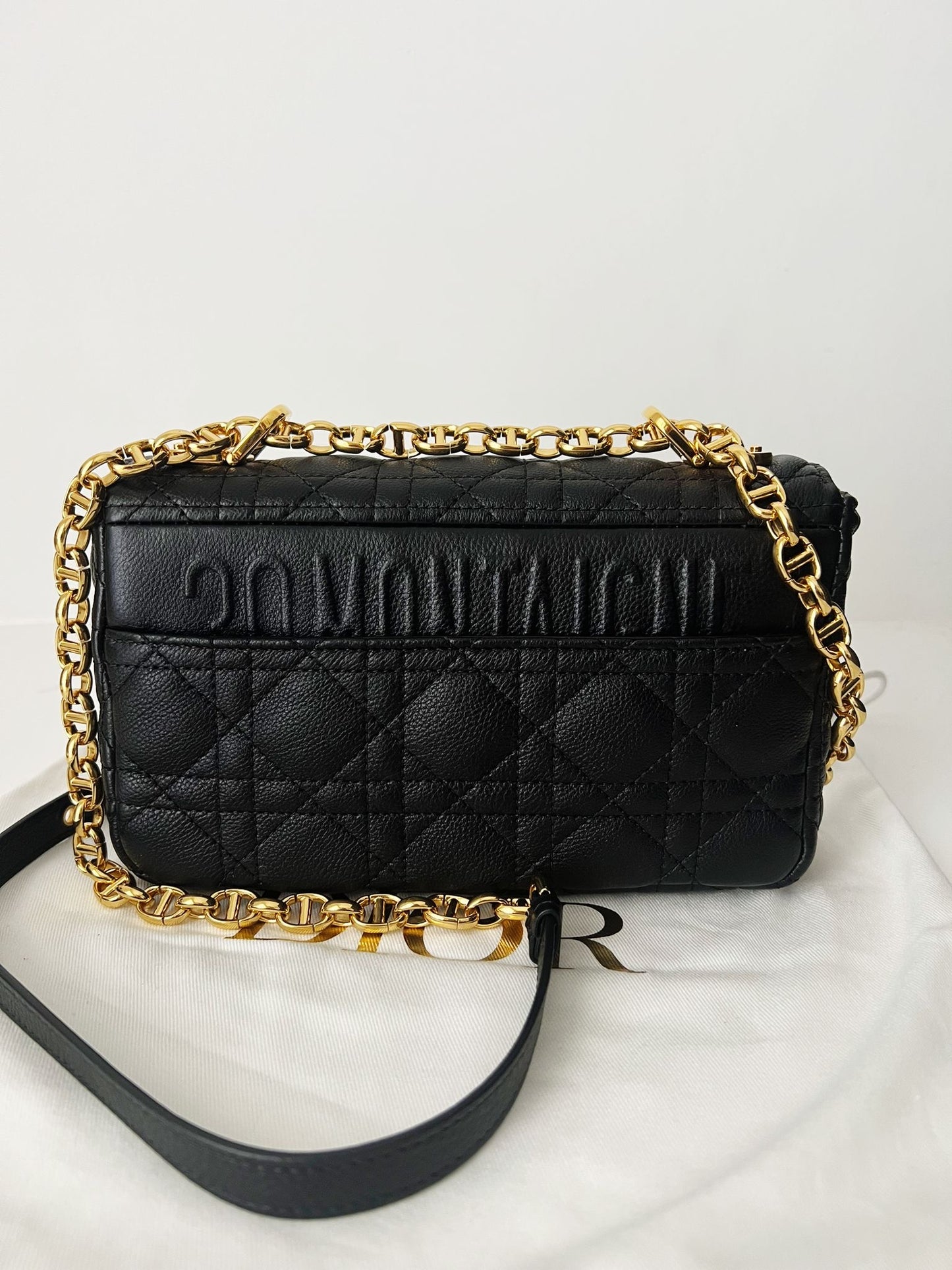 Black small Caro