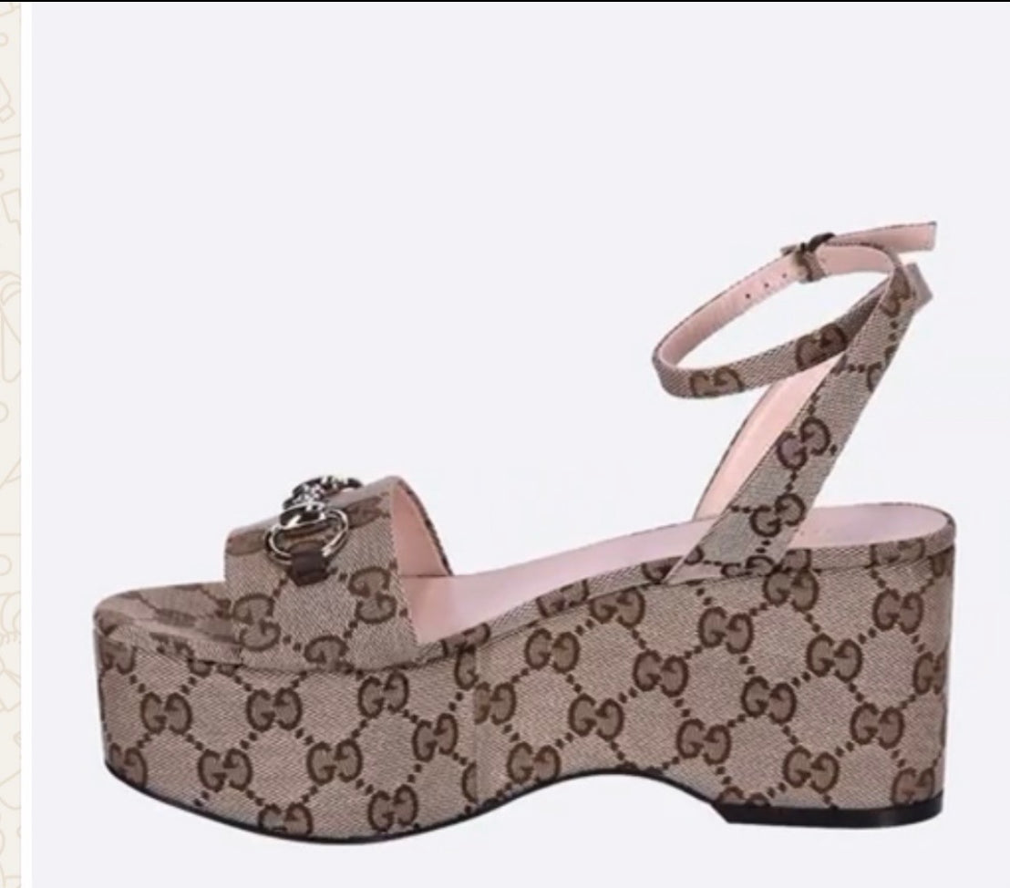 Gucci blondie wallet on chain & sandals 37 order for cynthia