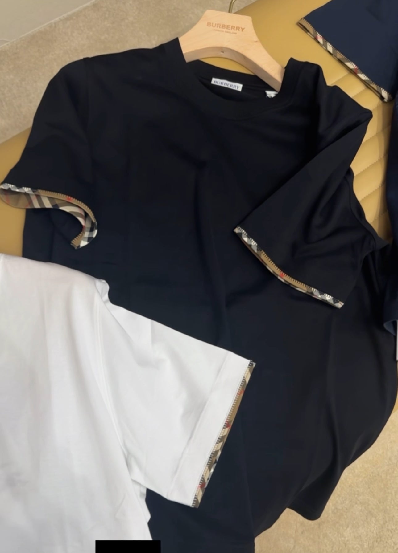 Burberry black Tank top & t shirt XL