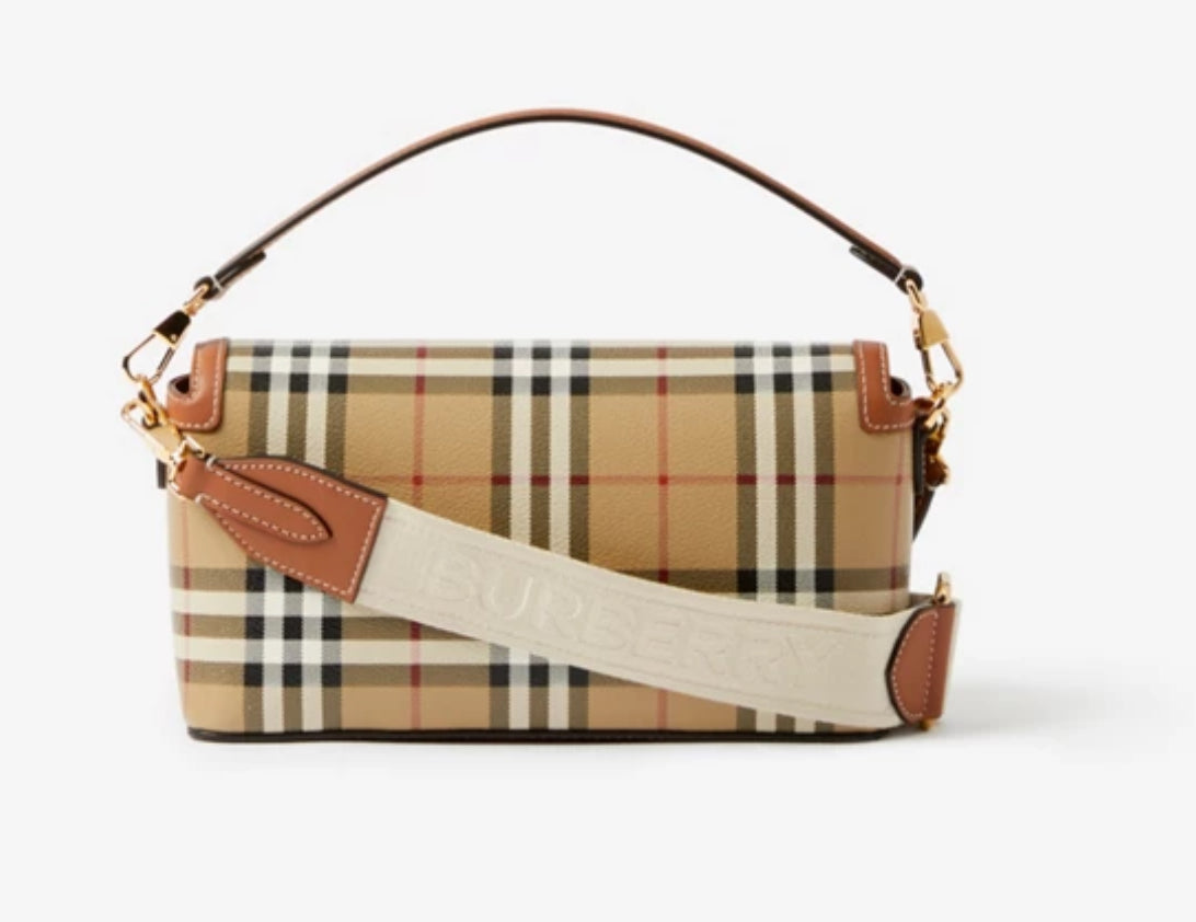 Burberry note bag affirm