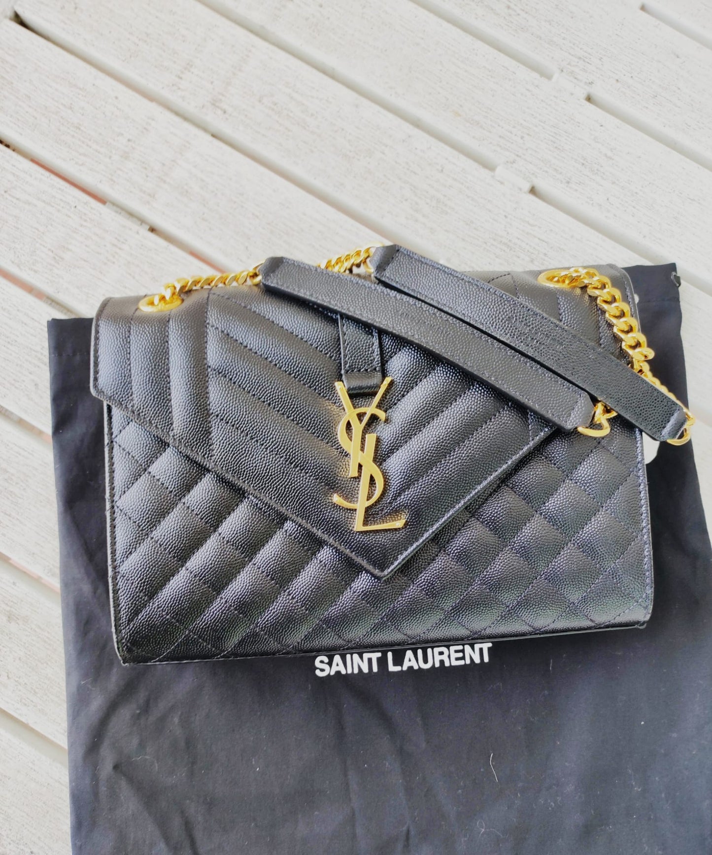 Ysl medium envelope