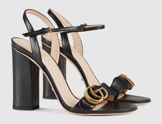 Gucci gg sandals 42