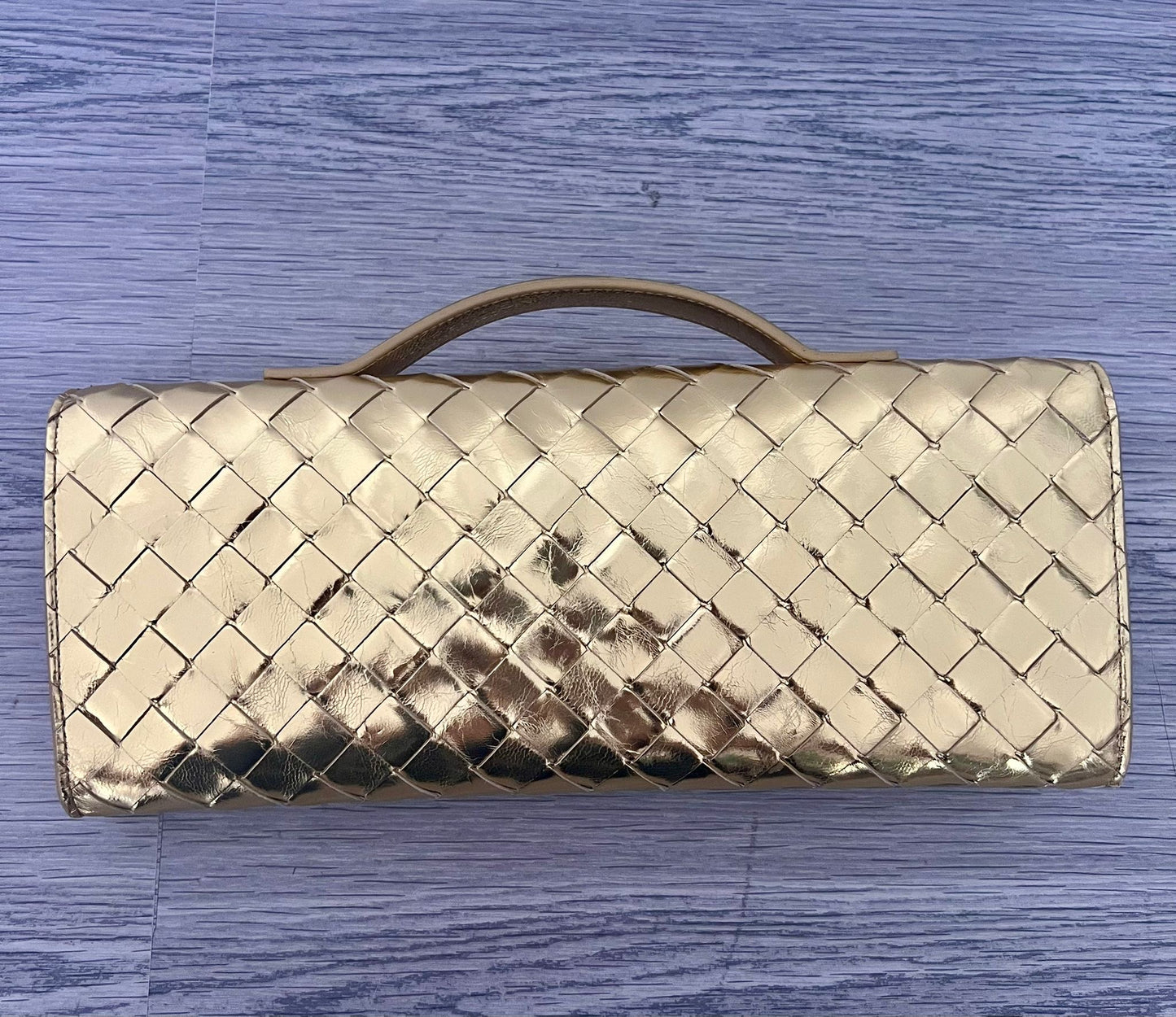 Bottega andiamo clutch gold