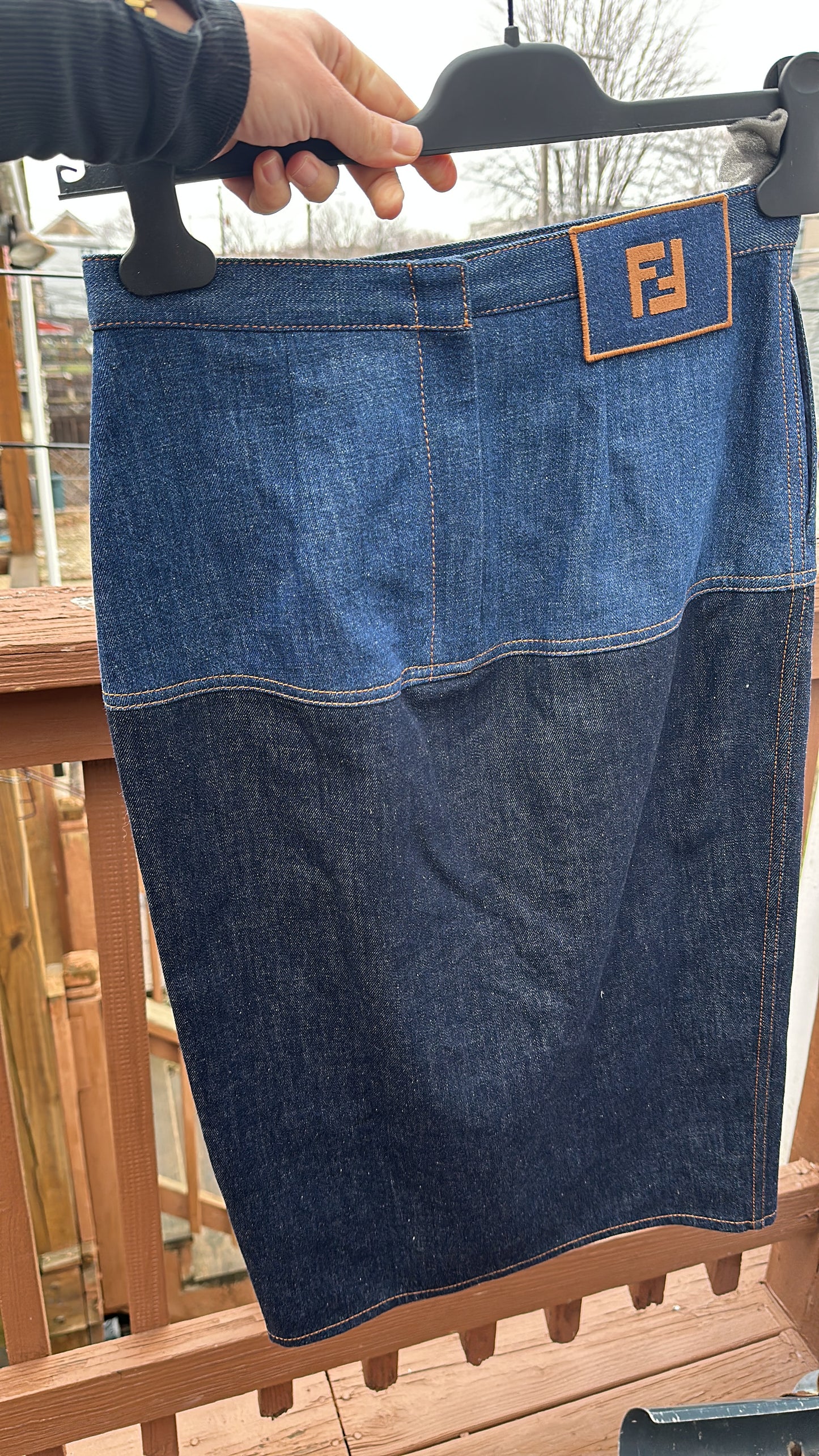 Fendi jacket & skirt 40