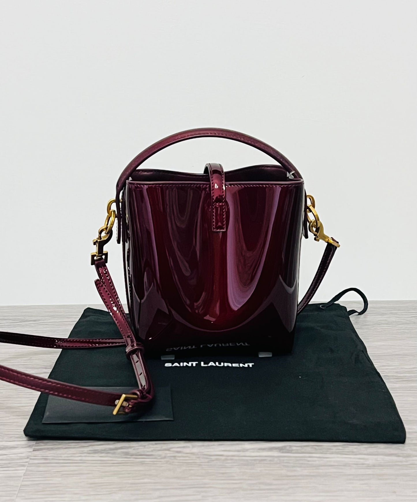 Ysl 37 mini bucket new with dust bag