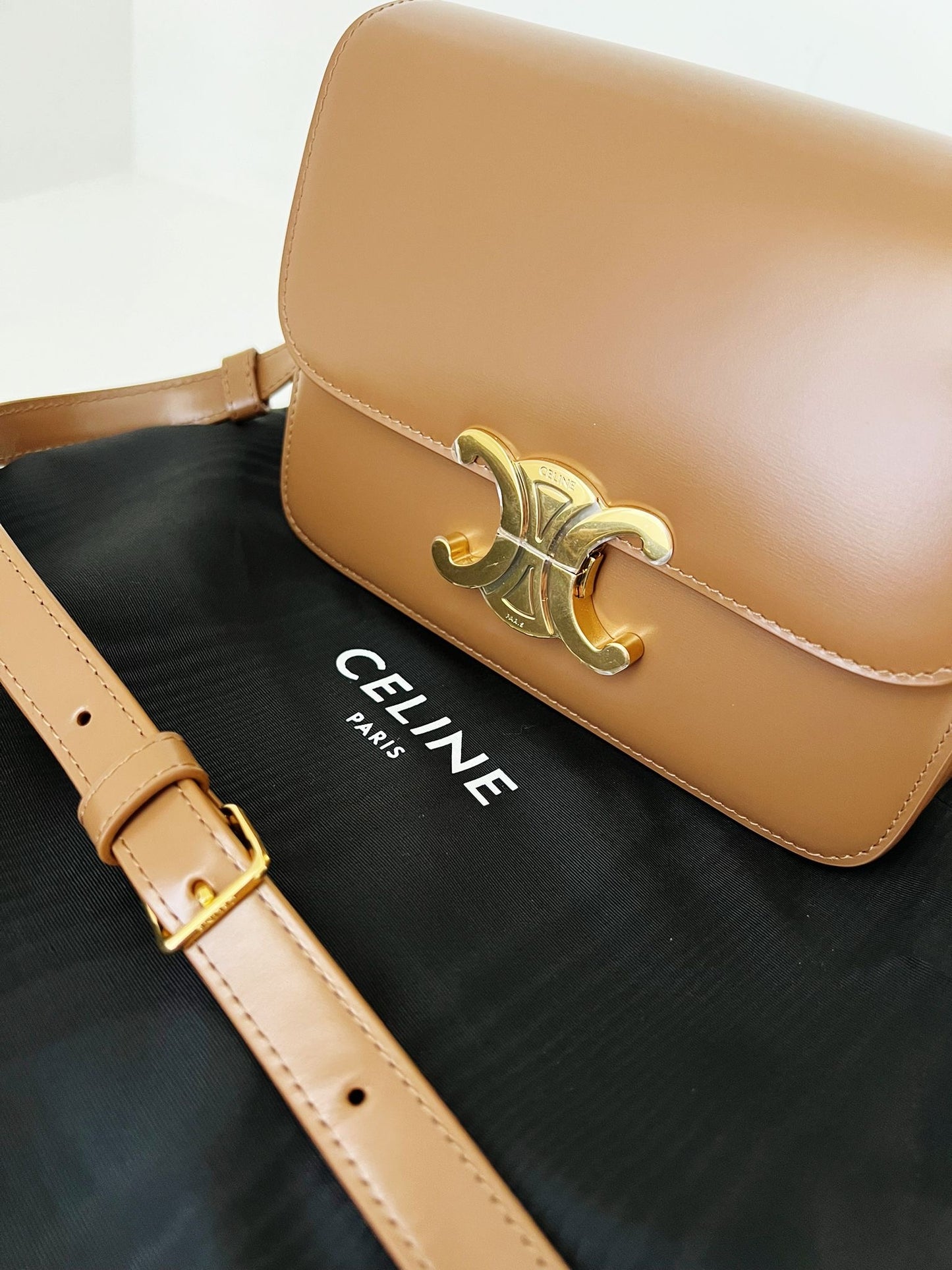 Celine triomphe teen bronze
