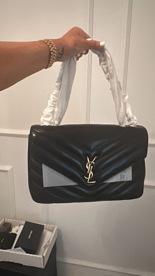 Ysl Loulou Black large& Fendi slides 40