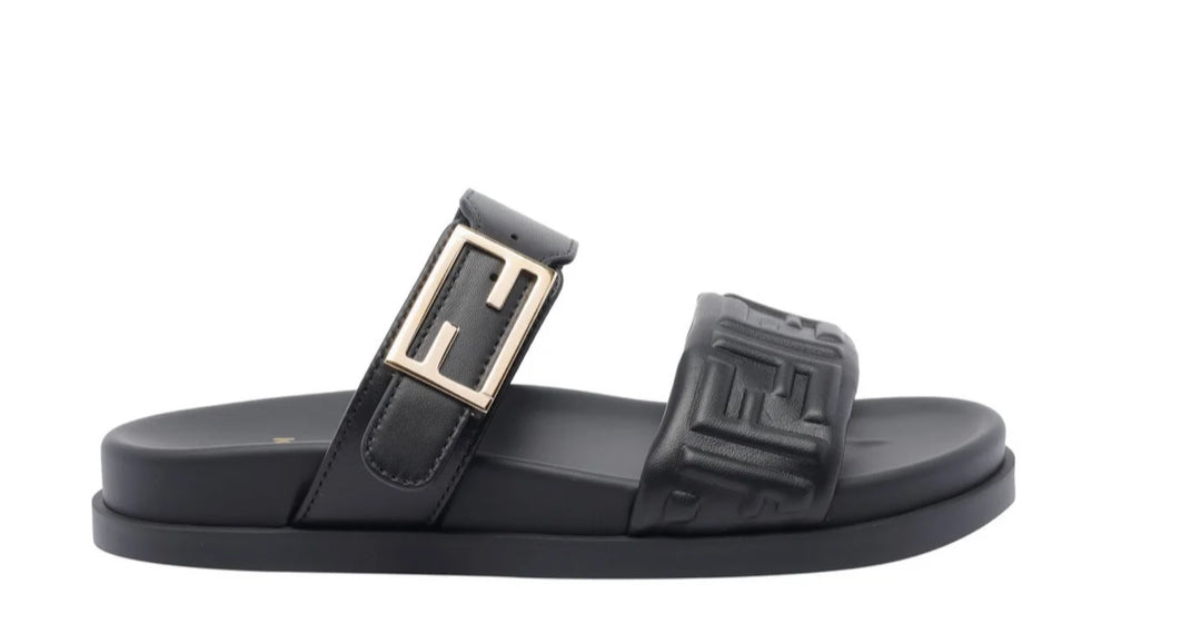 Fendi feel slides 38 & Mama baguette nano bag black