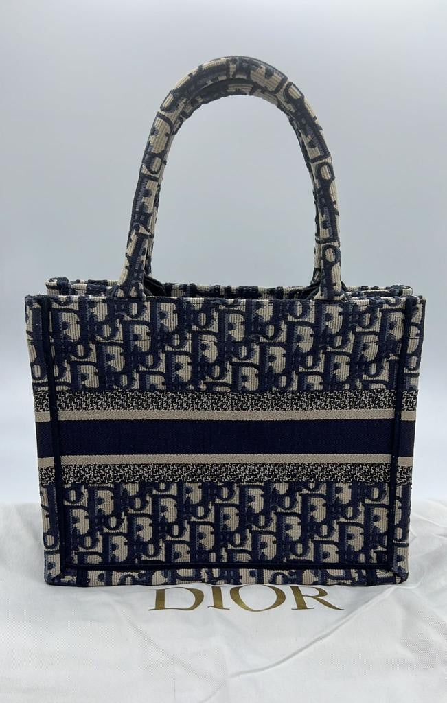 Dior size small Oblique tote