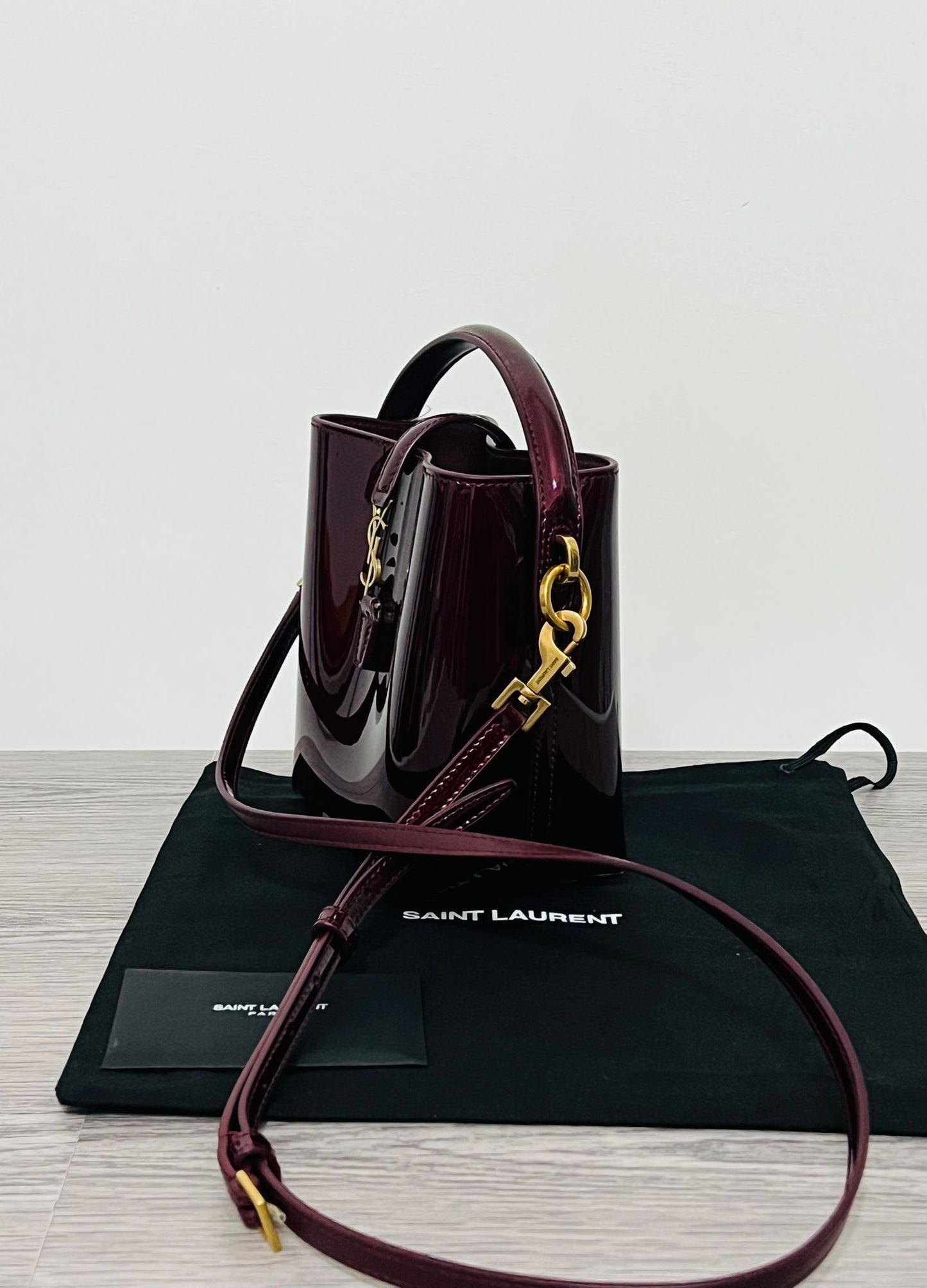 Ysl 37 mini bucket new with dust bag