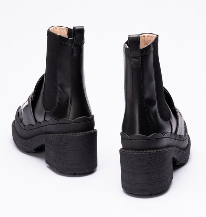Gucci leather ankle boots