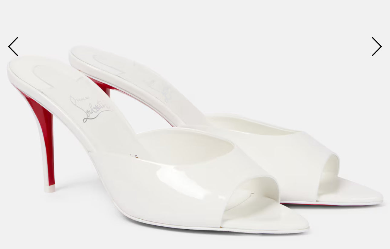 z CHRISTIAN LOUBOUTIN
Miss Z 80 patent leather mules 37