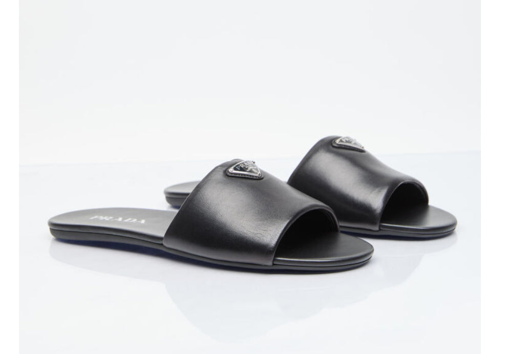 Prada slides logo plaque