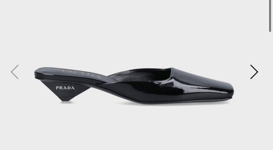 Prada mules patent leather 38