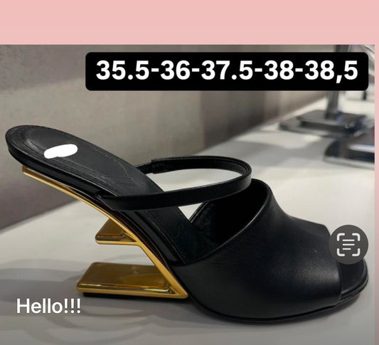 Fendi sandals 38 black