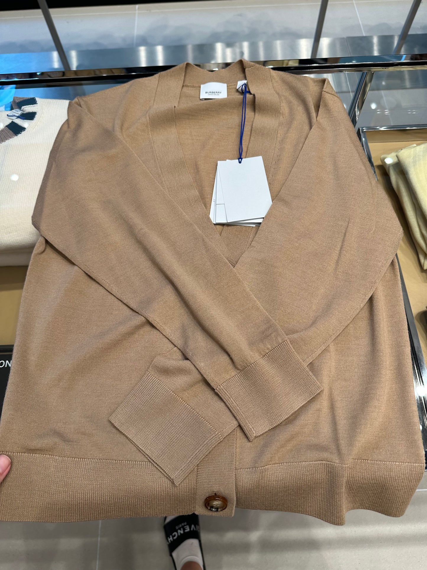 Burberry cardigan beige small